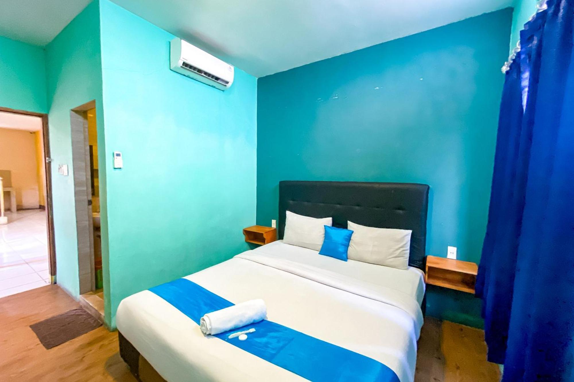 Reddoorz At Sentosa Jaya Helvetia Hotel Медан Екстериор снимка